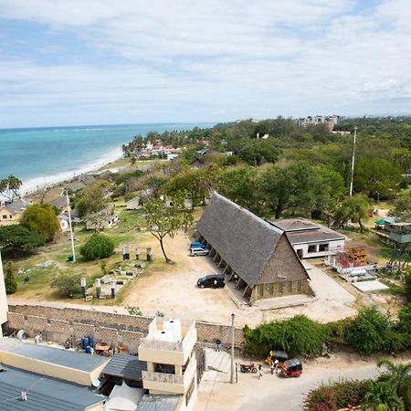Beach Front Studio Apartment Nyali Beach 외부 사진
