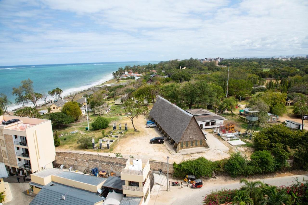 Beach Front Studio Apartment Nyali Beach 외부 사진